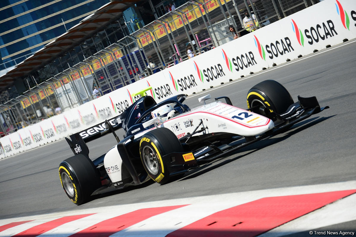 На Гран При Формулы 1 SOCAR Азербайджан стартовали свободные заезды F2 (ФОТО)