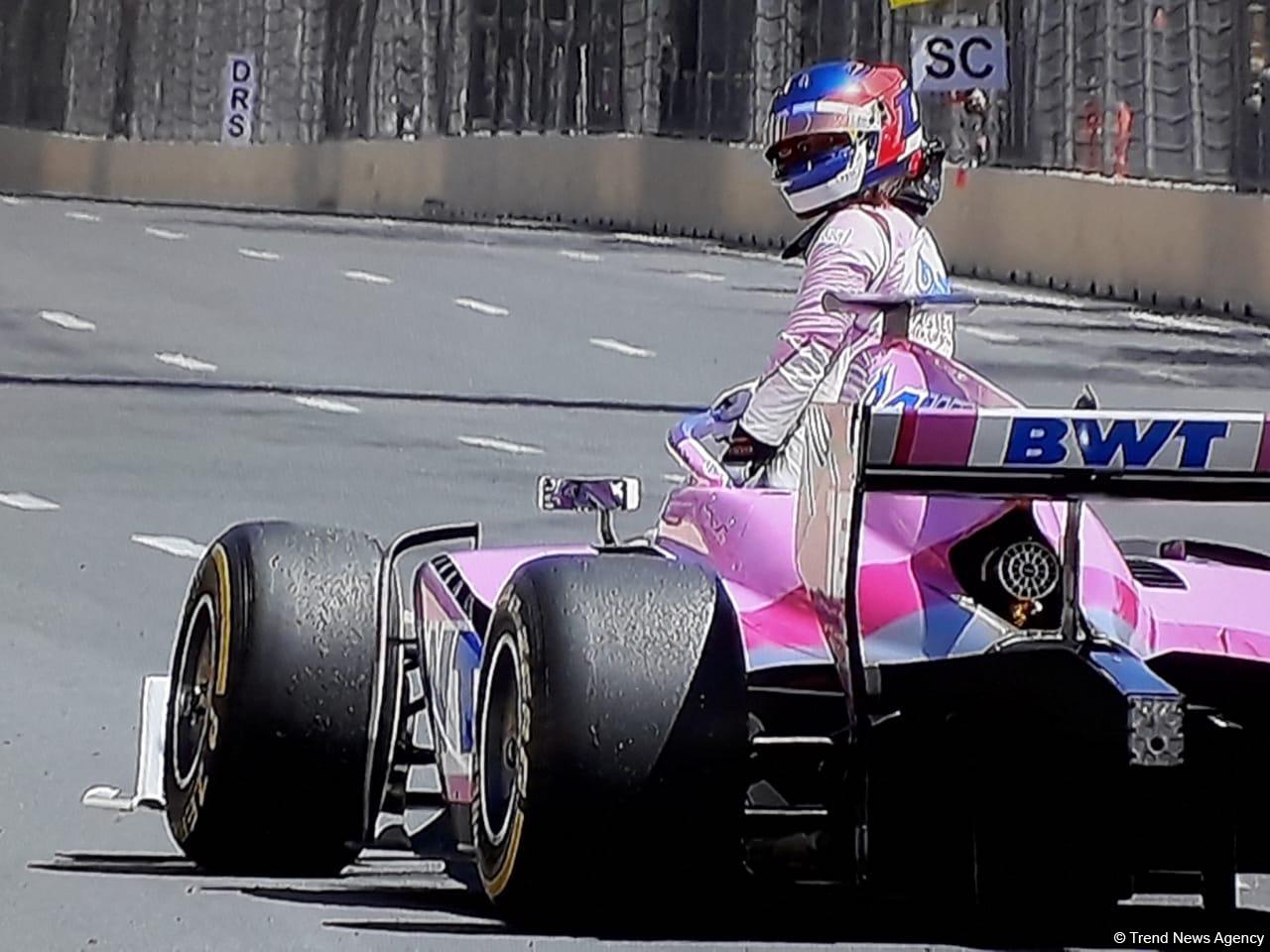 Formula 2-də qəzalar – Üç pilot yarışı dayandırdı (FOTO)