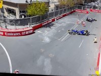 Цепная авария на гонках F2 в Баку: Столкнулись три болида (ФОТО)