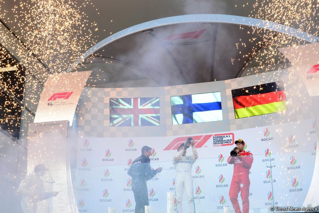 Валттери Боттас стал победителем Гран-при Формулы 1 SOCAR Азербайджан (ФОТО)