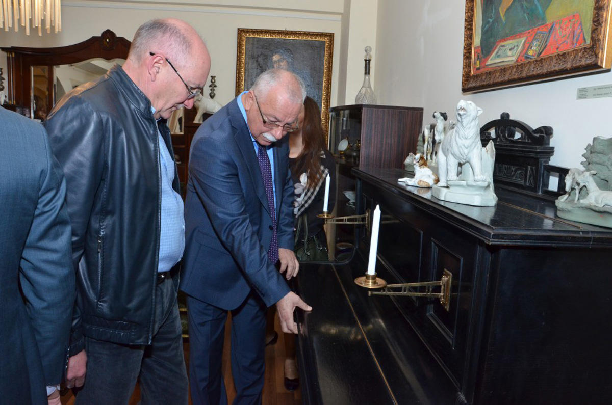 В Баку после ремонта открылся Музей Азима Азимзаде (ФОТО)