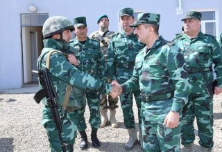 Глава Погранслужбы Азербайджана распорядился повысить боеготовность на границе с Арменией (ФОТО)
