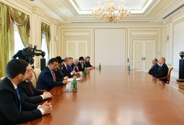 President Ilham Aliyev receives delegation of heads of World & Euro-Asian Jewish congresses (PHOTO)