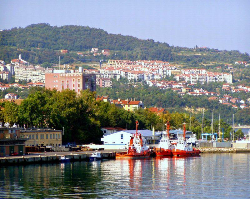 Sloveniya Azərbaycan şirkətlərinə Koper limanından istifadə etməyi təklif edib (ÖZƏL)