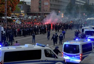 В ходе первомайских акций в Берлине пострадали 39 полицейских