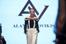 Готическое настроение на Azerbaijan Fashion Week (ФОТО)