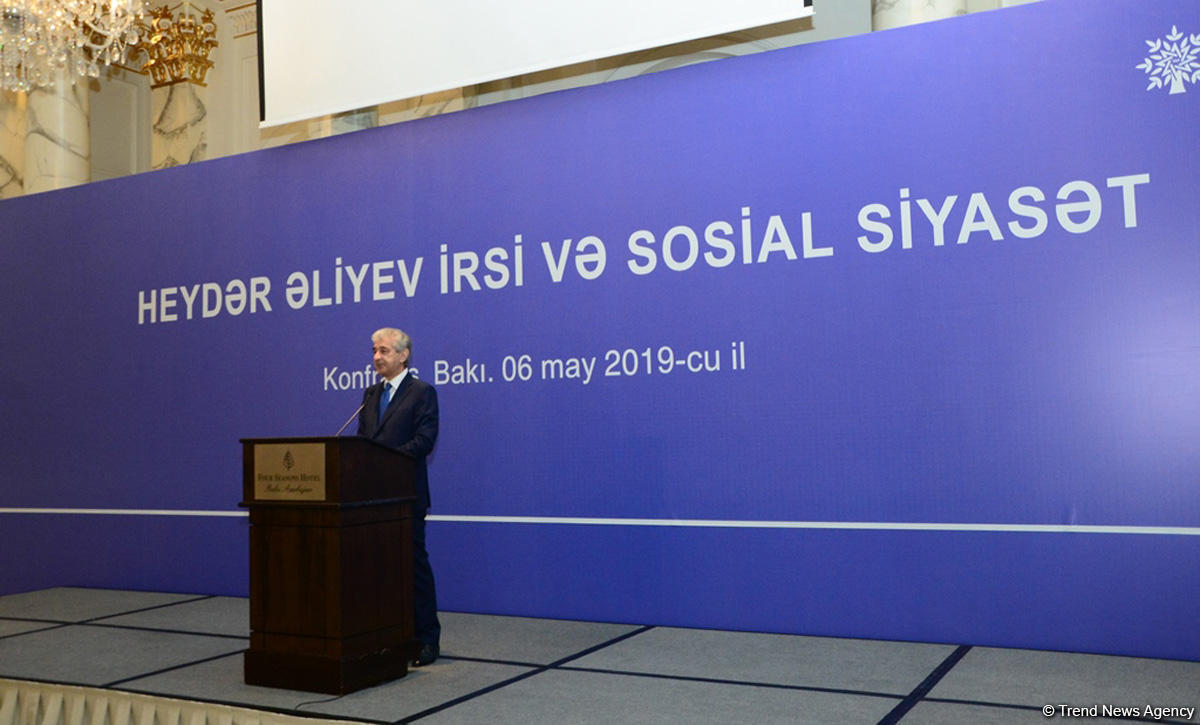 Yeni Azərbaycan Partiyası "Heydər Əliyev irsi və sosial siyasət" mövzusunda tədbir təşkil edib (FOTO)