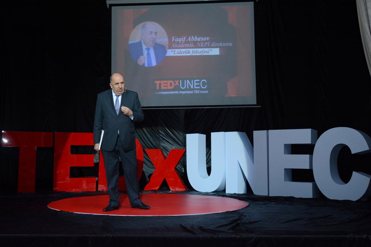 UNEC-də Ulu Öndər Heydər Əliyevə həsr olunan ilk TEDx konfransı keçirilib (FOTO)
