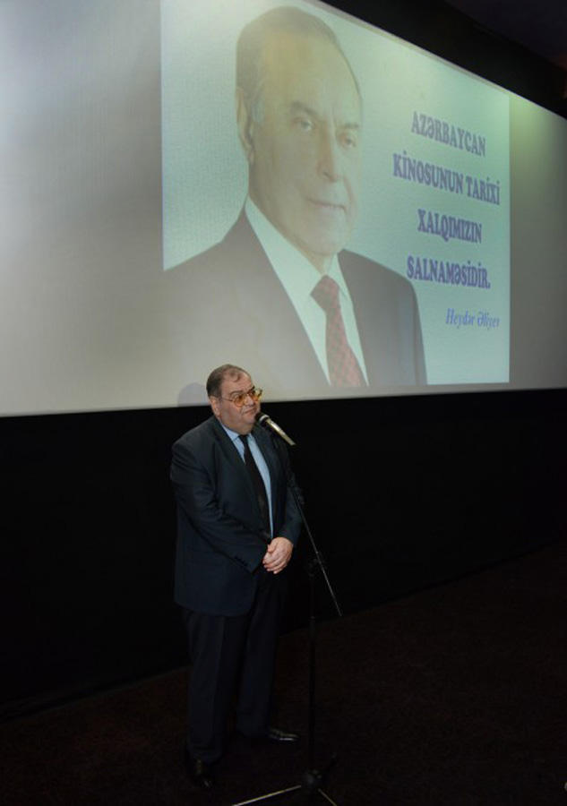 В Баку состоялась конференция "Гейдар Алиев и азербайджанское кино" (ФОТО)