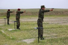 Naxçıvanda hərbi qulluqçular arasında atış birinciliyi keçirilib (FOTO)