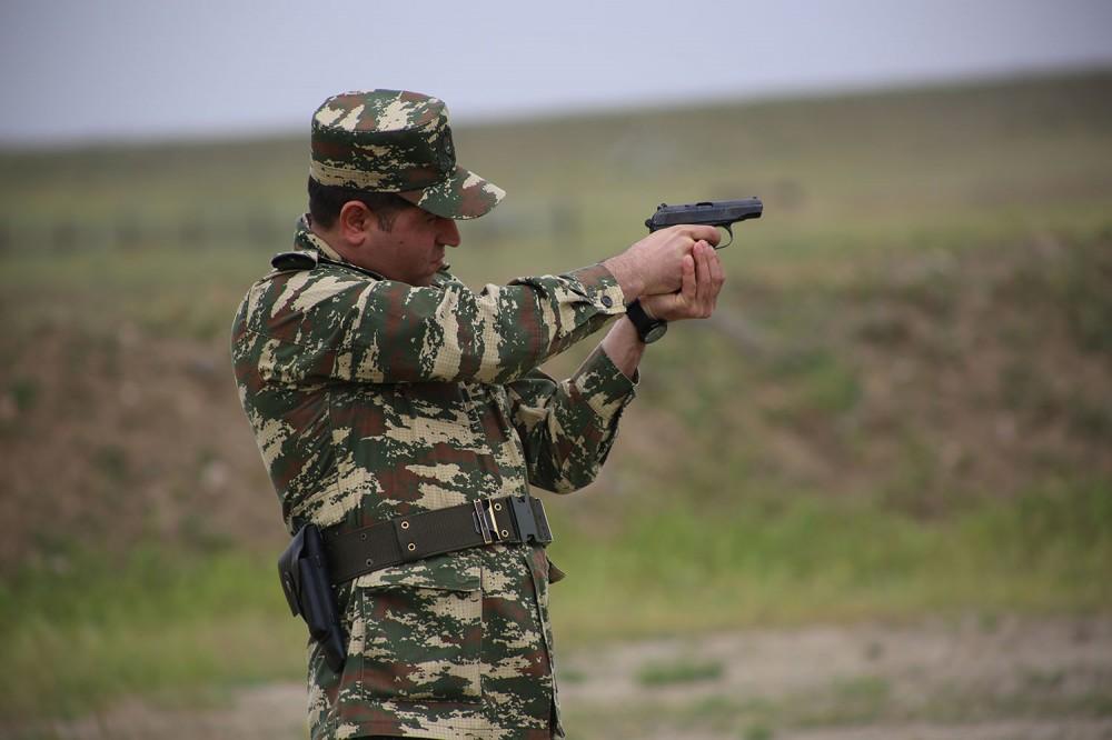 Naxçıvanda hərbi qulluqçular arasında atış birinciliyi keçirilib (FOTO)