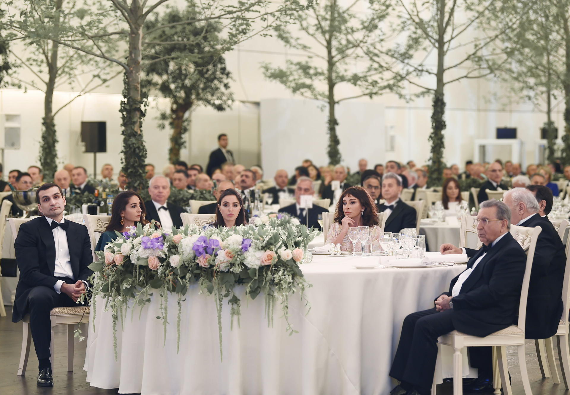 President Ilham Aliyev, First Lady Mehriban Aliyeva attend solemn ceremony to mark 96th anniversary of national leader Heydar Aliyev and 15th anniversary of Heydar Aliyev Foundation (PHOTO)