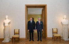 Prezident İlham Əliyev Brüsseldə Belçika kralı ilə görüşüb (FOTO)