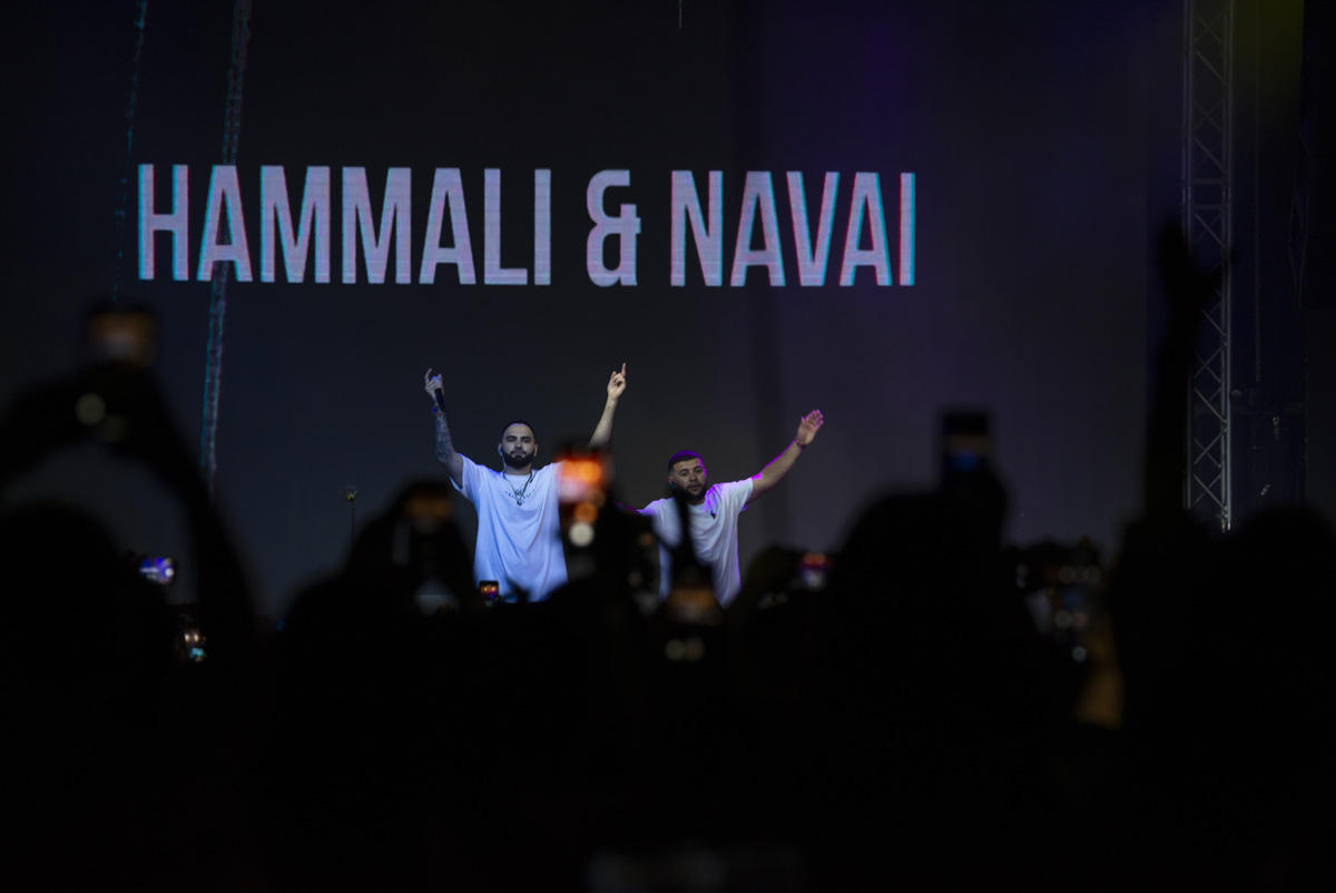 HammAli & Navai зажгли три тысячи огней в Баку (ВИДЕО,ФОТО)