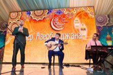 Heydər Əliyev Fondunun vitse-prezidenti Leyla Əliyevanın təşəbbüsü ilə Moskvada iftar verilib (FOTO)