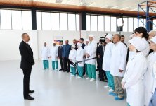 Президент Ильхам Алиев принял участие в открытии завода по производству шприцев в Пираллахинском промышленном парке (ФОТО)