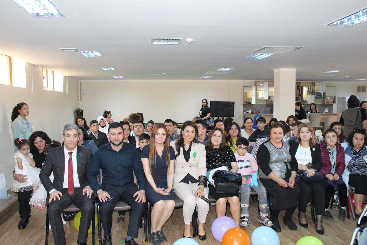Укрась свое будущее – это особые азербайджанские дети (ФОТО)