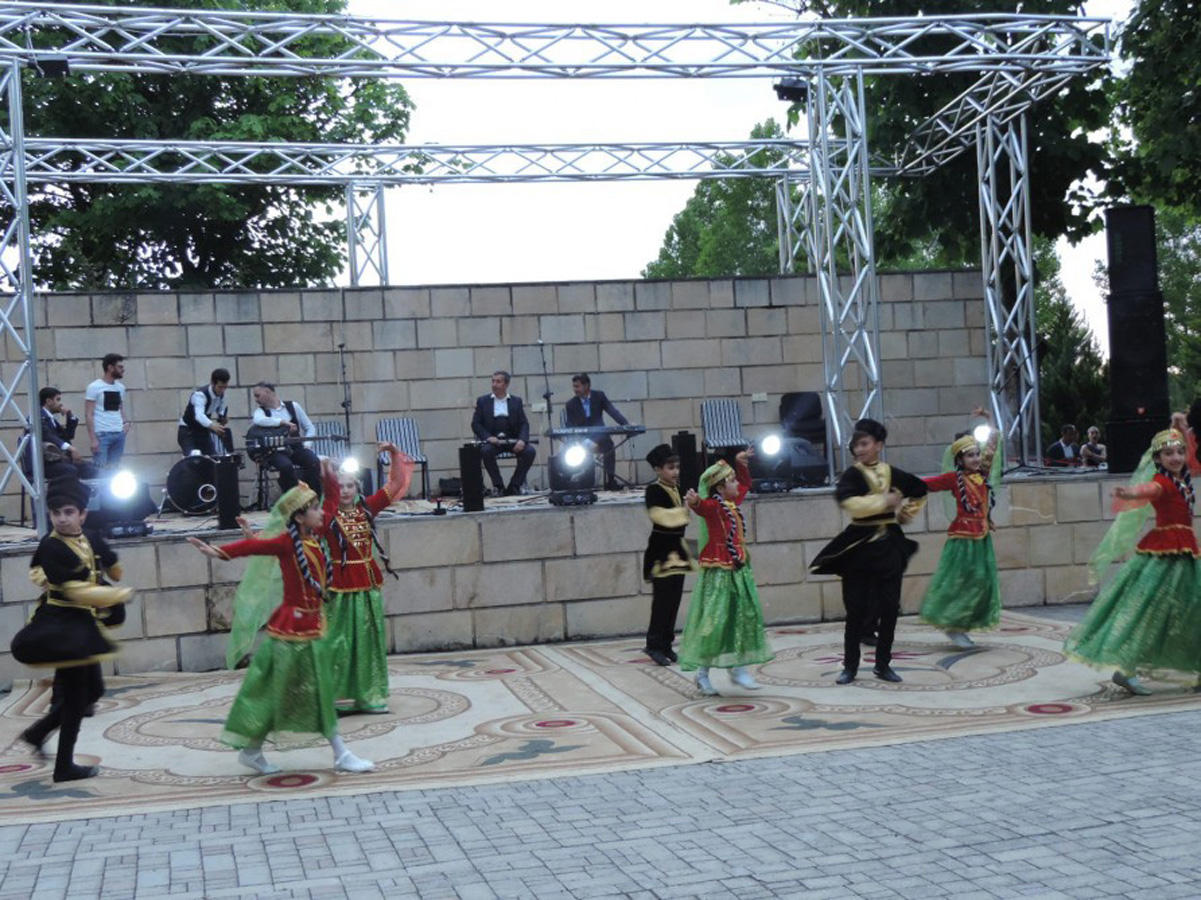 “Bölgələrdən bölgələrə” yaradıcılıq festivalının növbəti ünvanı Şamaxı şəhəri olub (FOTO)