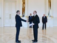 Президент Ильхам Алиев принял верительные грамоты нового посла Украины (ФОТО)