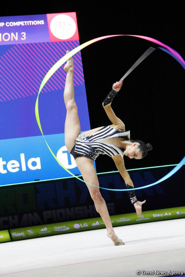 Bakıda bədii gimnastika üzrə 35-ci Avropa Çempionatının üçüncü günü start götürüb (FOTO)