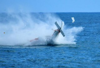 4 dead after ocean plane crashes near Australia's Brisbane