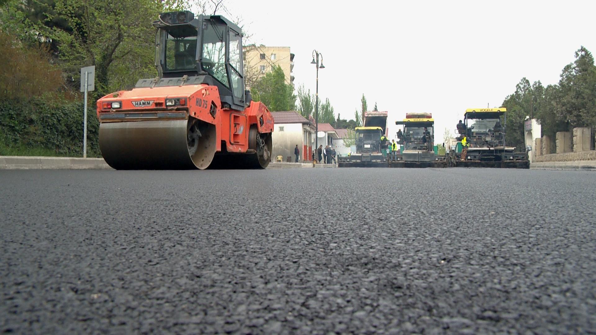 В Баку реконструируют одну из улиц (ФОТО)