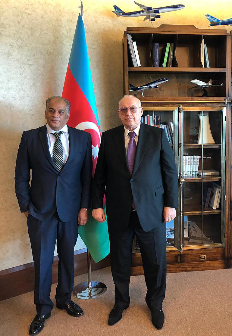 AZAL President, Egyptian Ambassador to Azerbaijan discuss opening of new flights