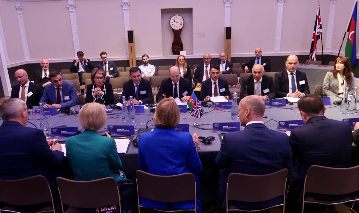 В Лондоне состоялся энергетический форум Азербайджан-Великобритания (ФОТО)