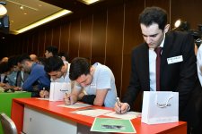 SOCAR AQS supports youth career development (PHOTO)