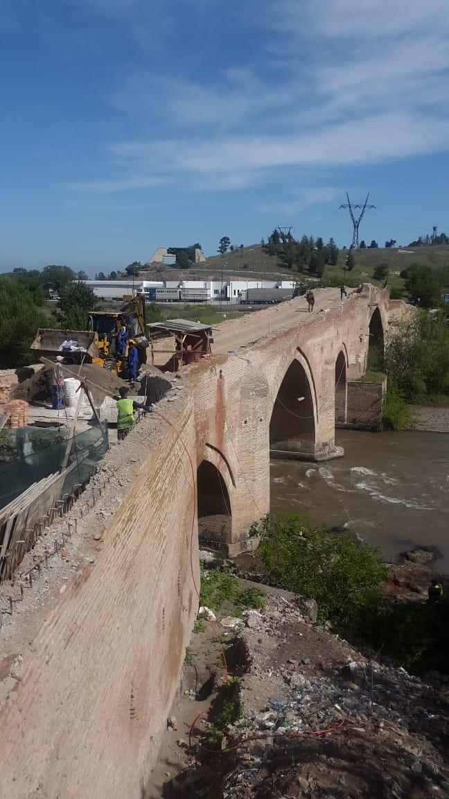 В Азербайджане ведутся восстановительные работы на "Красном мосту" (ФОТО)