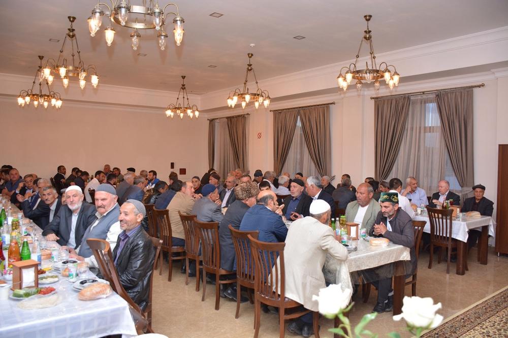 Фонд Гейдара Алиева в священный месяц Рамазан организует ифтар в районах Азербайджана (ФОТО)