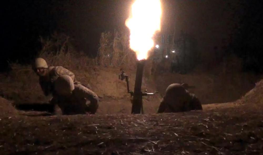 Azerbaijani army conducts live-fire stage of exercises at nighttime (PHOTO/VIDEO)
