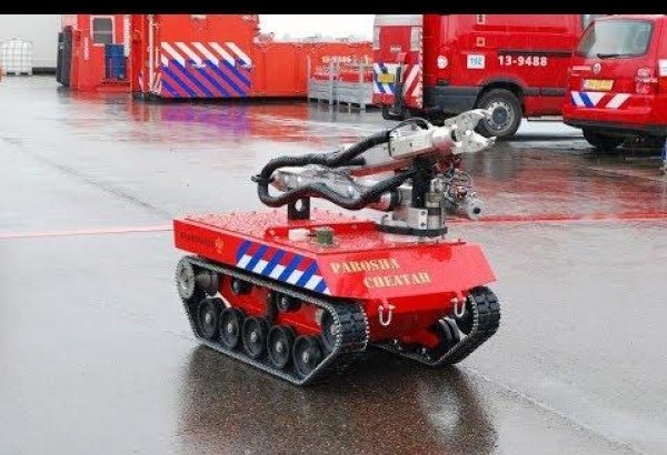 Yaponiyada yanğınsöndürən robot dəstəsi yaradılıb