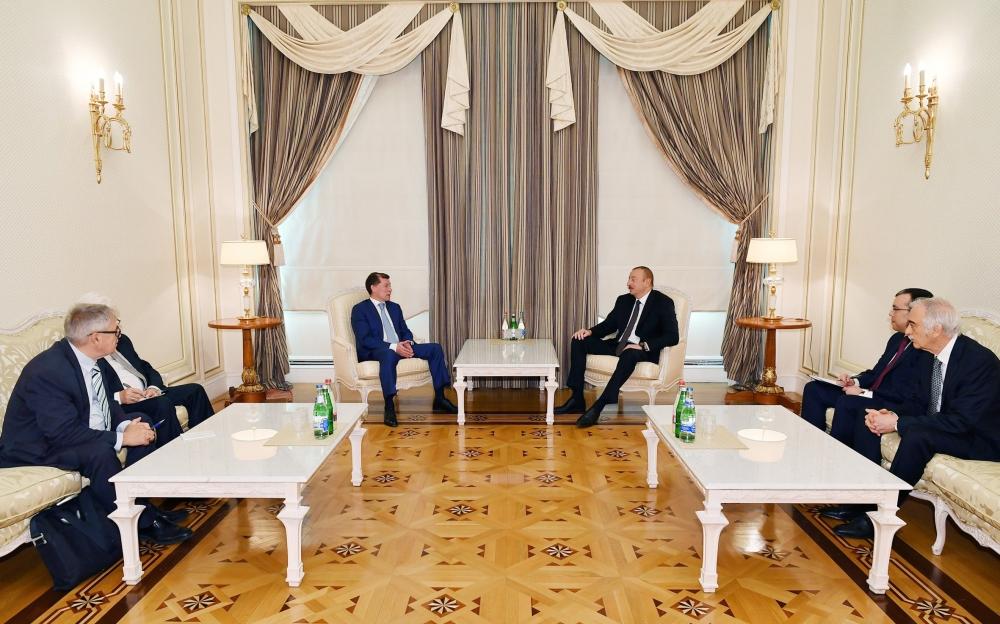 Президент Ильхам Алиев принял министра труда и соцзащиты России (ФОТО) (версия 2)
