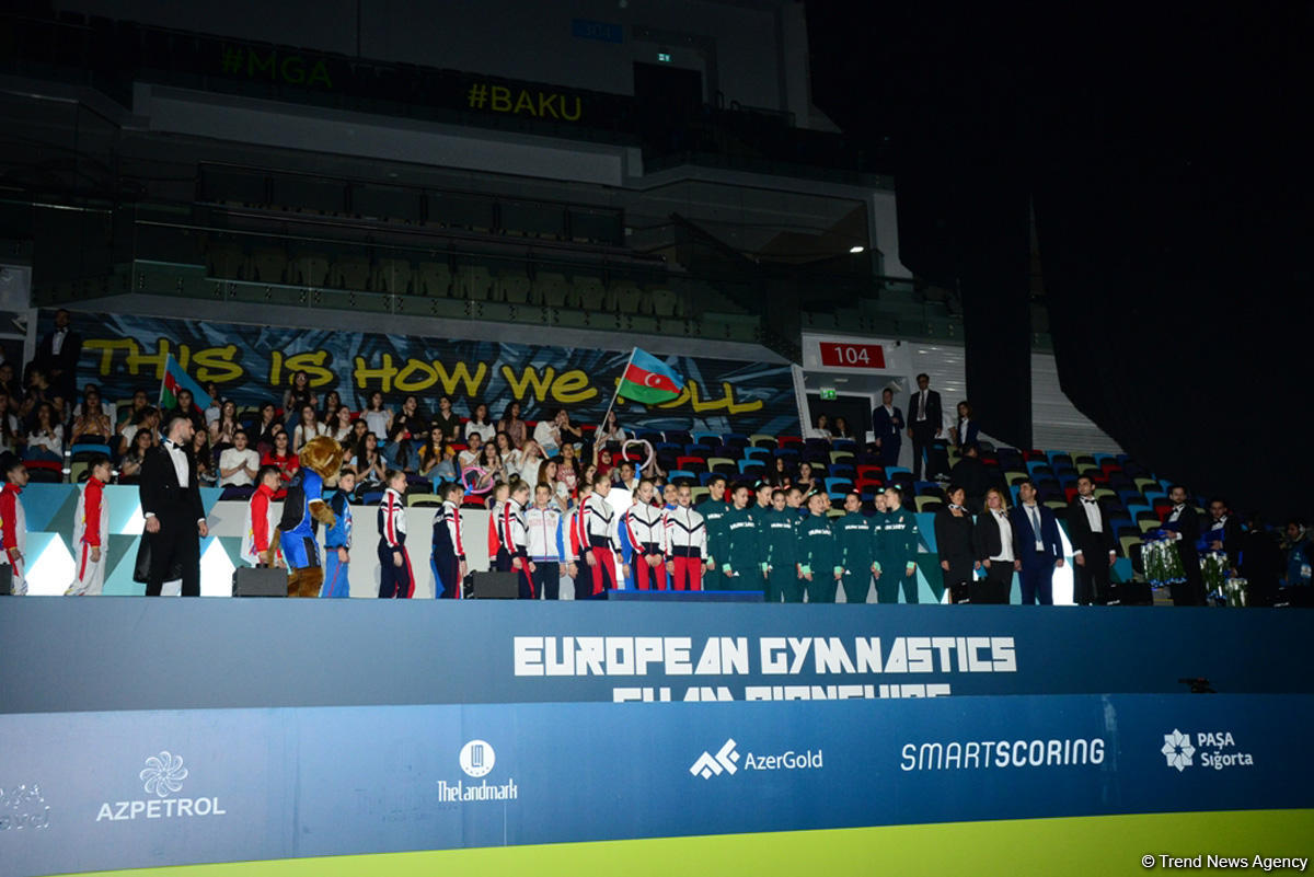 В Баку состоялась церемония награждения победителей Чемпионата Европы по аэробной гимнастике в командном зачете среди юниоров (ФОТО)