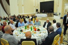 Фонд Гейдара Алиева организовал ифтар в Агсуинском районе (ФОТО)