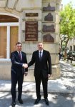 Azerbaijani, Polish presidents unveil memorial plaques commemorating Polish architects in Baku (PHOTO)