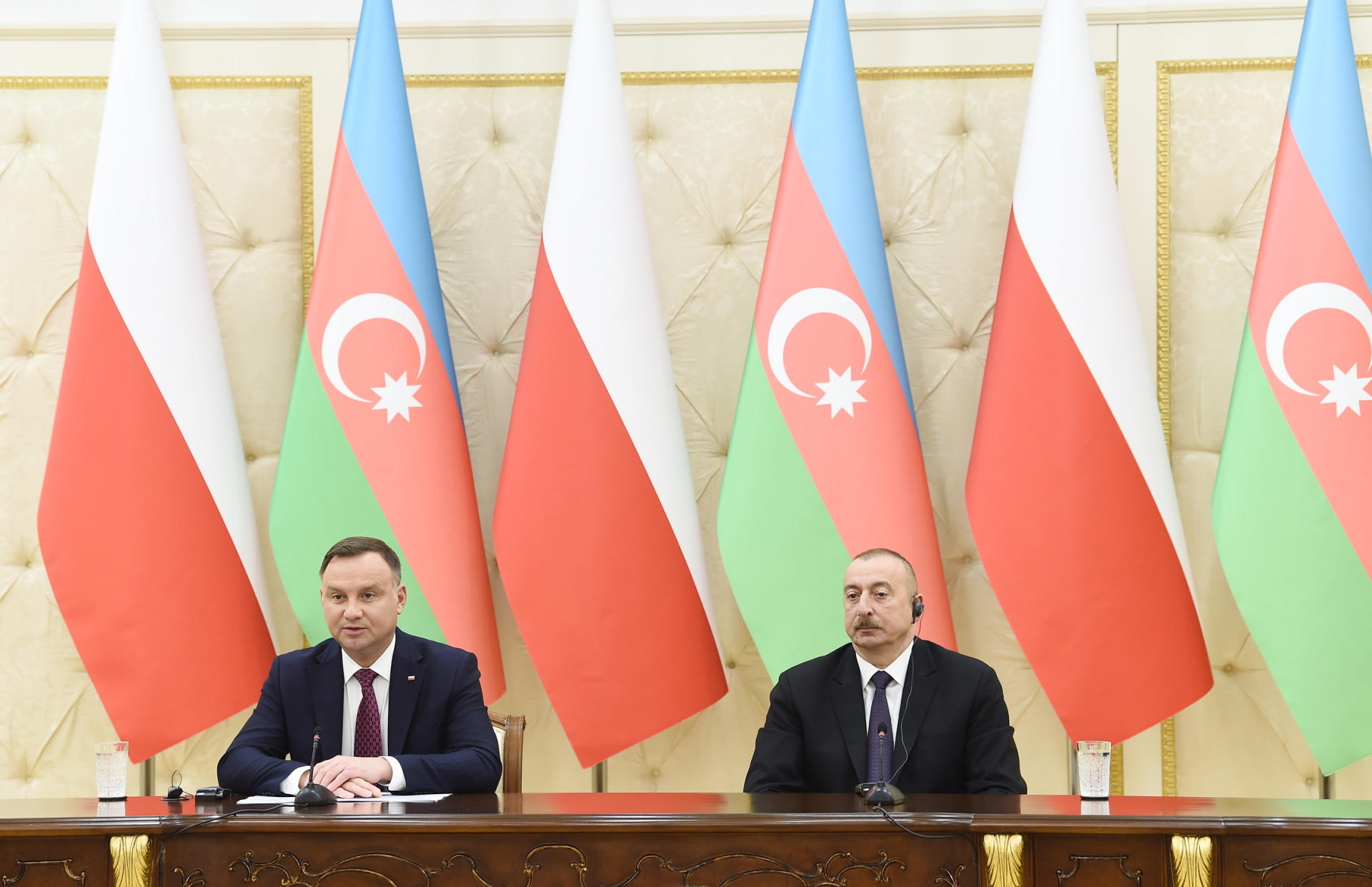 Президент Польши: Азербайджан всегда может рассчитывать на нашу поддержку в урегулировании нагорно-карабахского конфликта