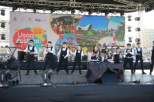 В парке Центра Гейдара Алиева состоялся Детский фестиваль (ФОТО) (версия 2) - Gallery Thumbnail