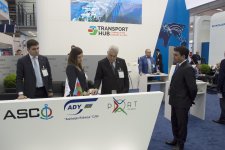 Азербайджан впервые представлен на крупнейшей транспортной выставке Европы (ФОТО) - Gallery Thumbnail
