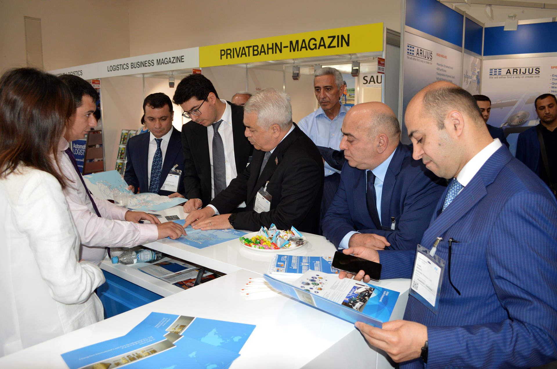 Азербайджан впервые представлен на крупнейшей транспортной выставке Европы (ФОТО)