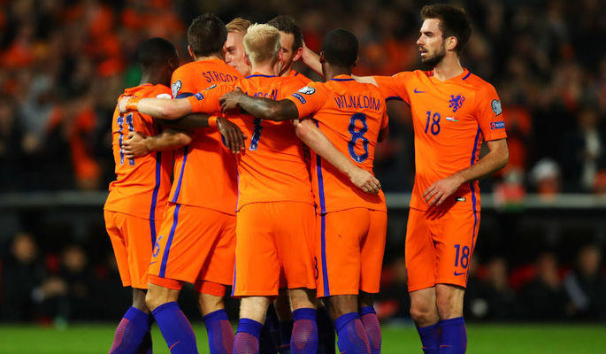Hollandiya millisi Millətlər Liqasının finalına yüksəlib