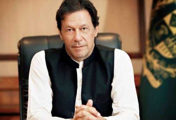 After Indian govt slashes fuel rates, Imran Khan praises India for 'not giving in to US pressure'