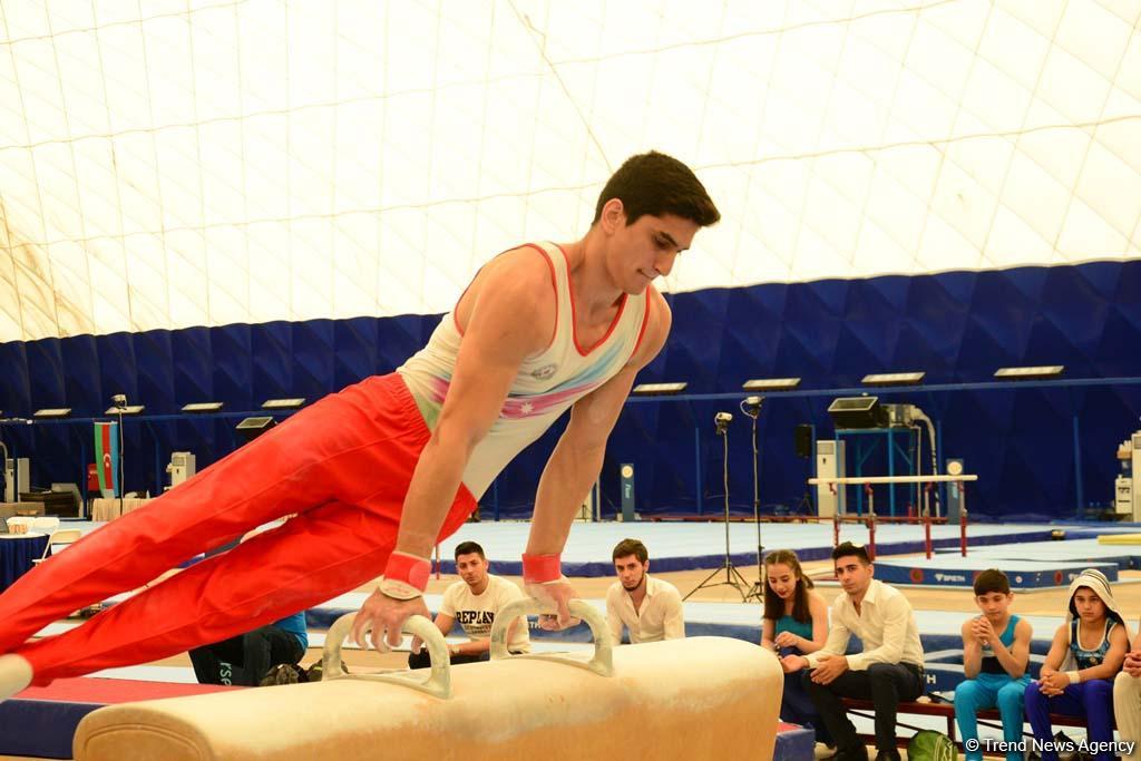 Bakıda akrobatika və idman gimnastikası üzrə Azərbaycan birinciliyi və Bakı çempionatı başlayıb (FOTO)