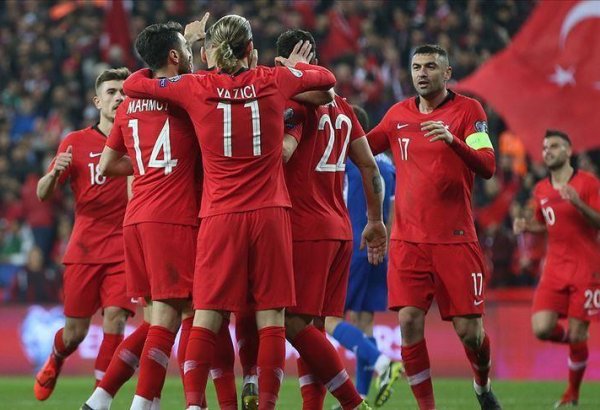Сборные Турции и Франции по футболу отобрались на чемпионат Европы 2020 года