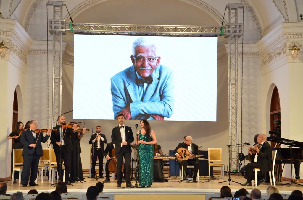 80-летие Вагифа Самедоглу отметили строками прекрасных произведений (ФОТО)