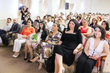 Посвящается учителям Азербайджана от благодарных учеников! Последний звонок… (ВИДЕО, ФОТО)