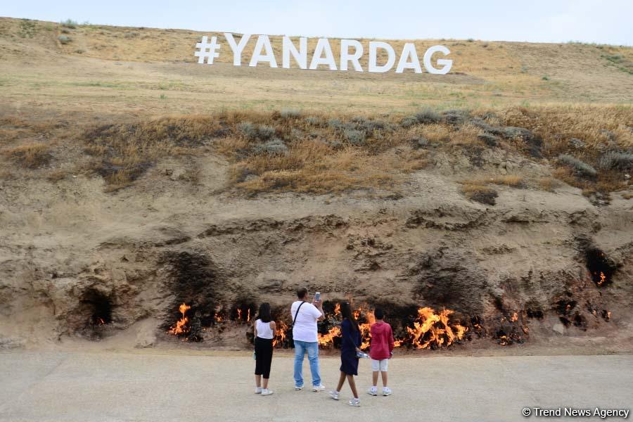 Agentlik: "Yanardağ"da ibtidai icma dövrünə aid mağaralar, bulaqlar, palçıq vulkanı, pir də var (FOTO)
