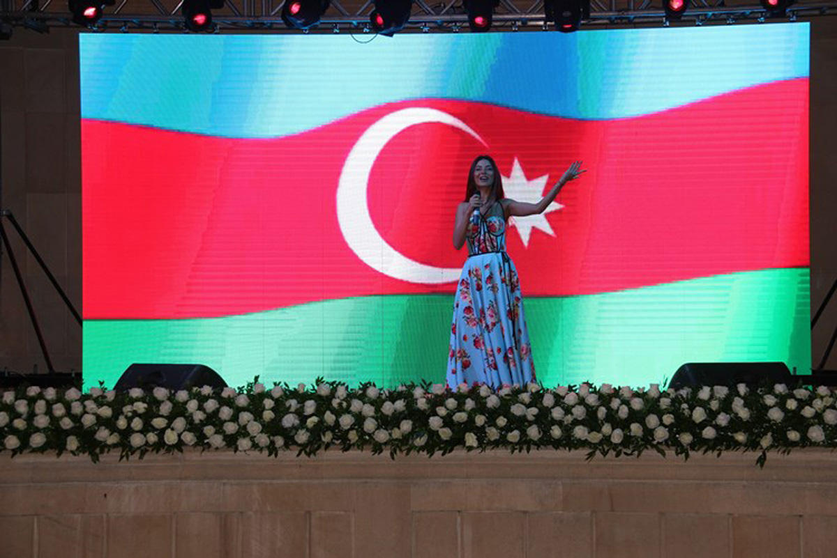 Весь Баку в праздничных концертах  (ФОТО)