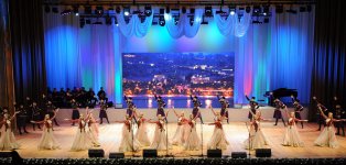 В Баку прошел концерт в честь Дня национального спасения (ФОТО)